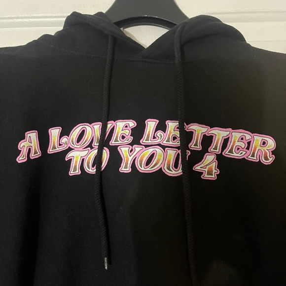 Trippie Redd “ a love letter to you 4” album hoodie. Size S Great Cond ! - Picture 2 of 5